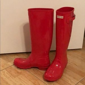 HUNTER rain boots